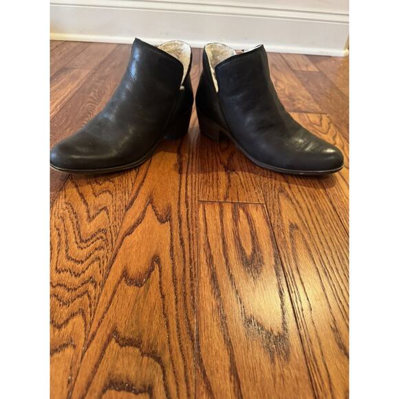 Lucky Brand Banterr 2 Womens 8 Leather Bootie Faux Fur Lining Zip Indie Boho - Picture 9 of 15